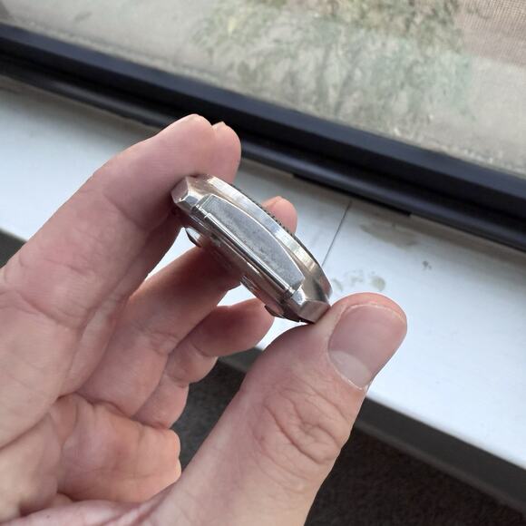 Nixon Clutch Exactly Stainless Steel Watch 34mm Japan Black Dial Date Quartz - Picture 7 of 9